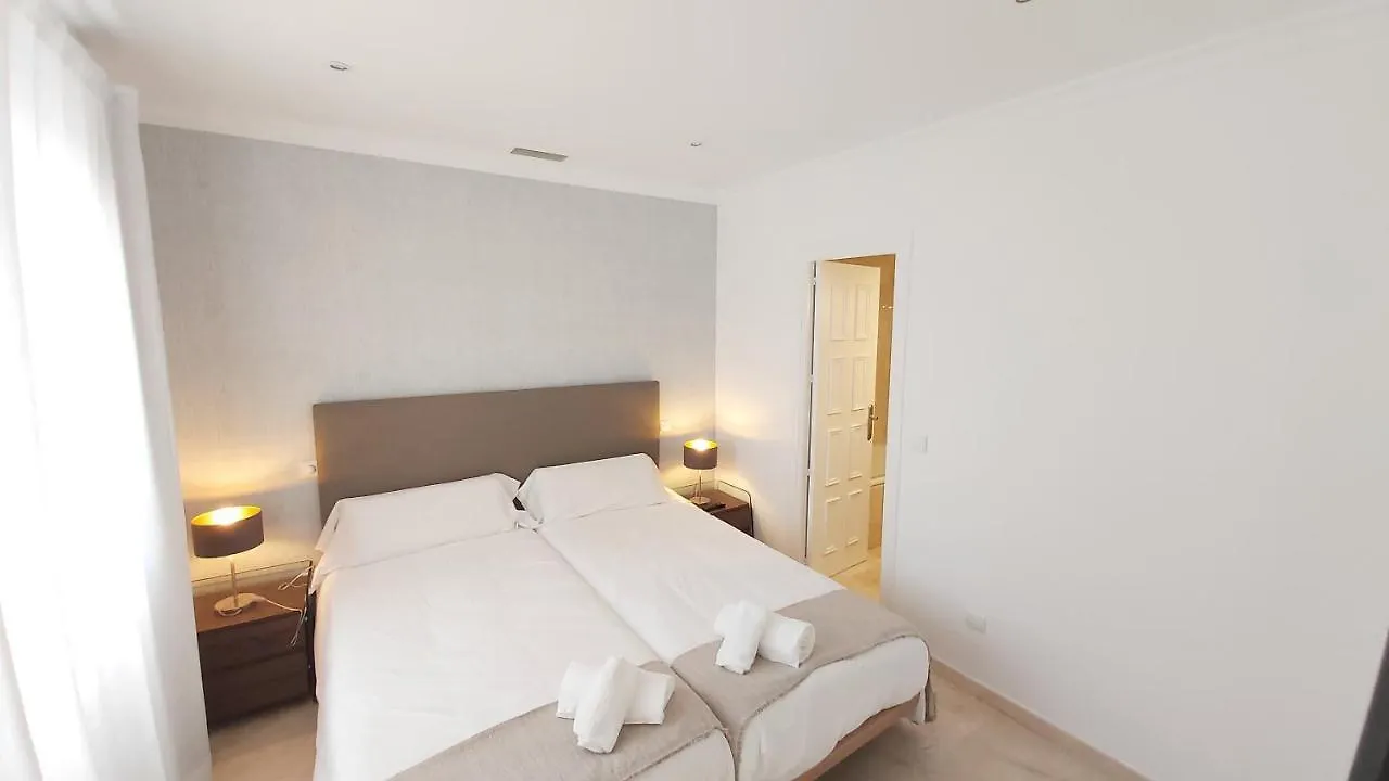 Del Parque Flats Le Village Marbella Golf 0*,