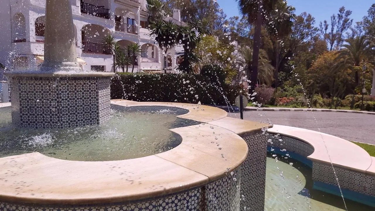 Del Parque Flats Le Village Marbella Golf