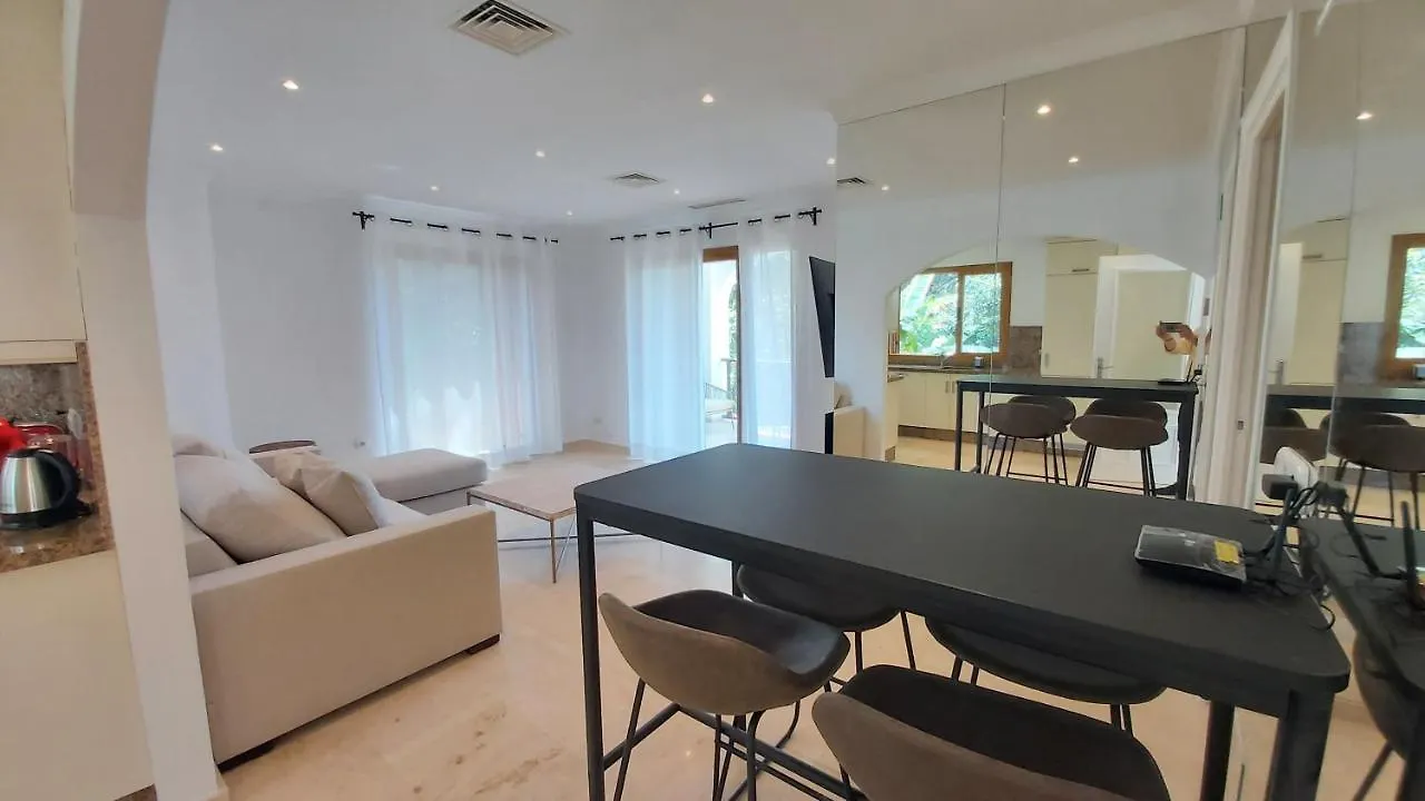 Del Parque Flats Le Village Marbella Golf Apartment